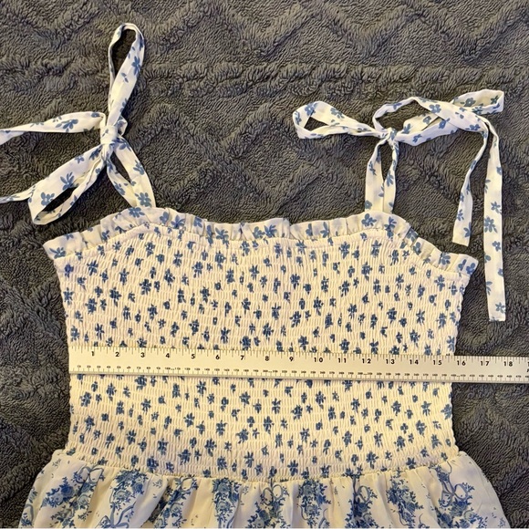 Francesca's Blue and White Patterned Midi Dress - Picture 3 of 7